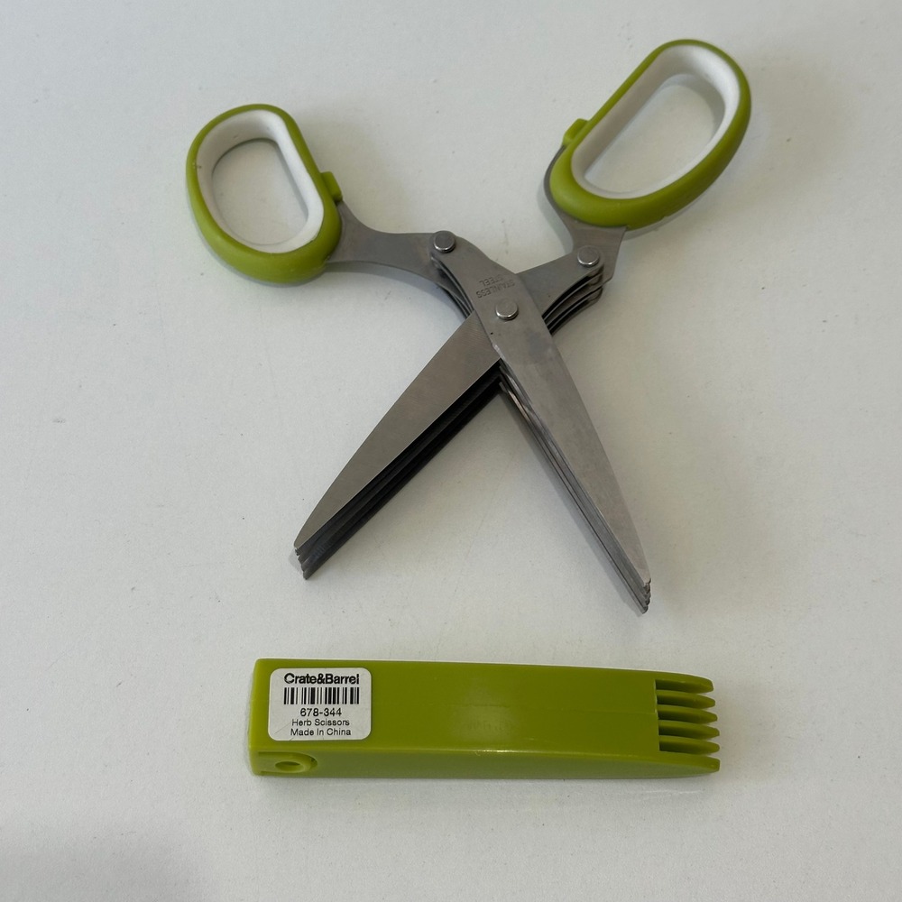Crate and Barrel Stainless Steel Herb Scissors with Green Handles Cover 5 Blade